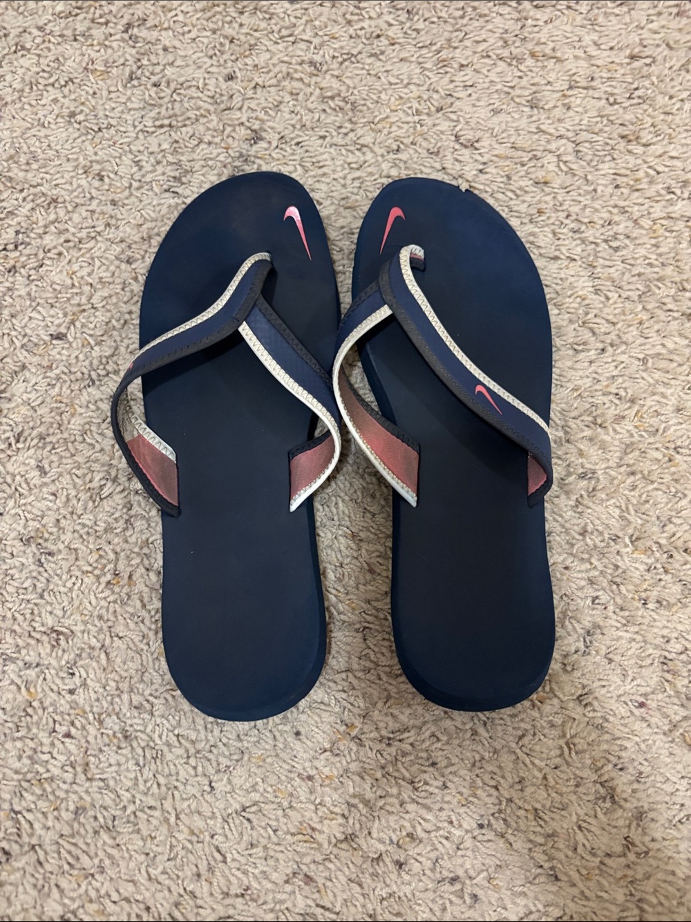 Nike women Navy Flip Flops with Pink Swoosh